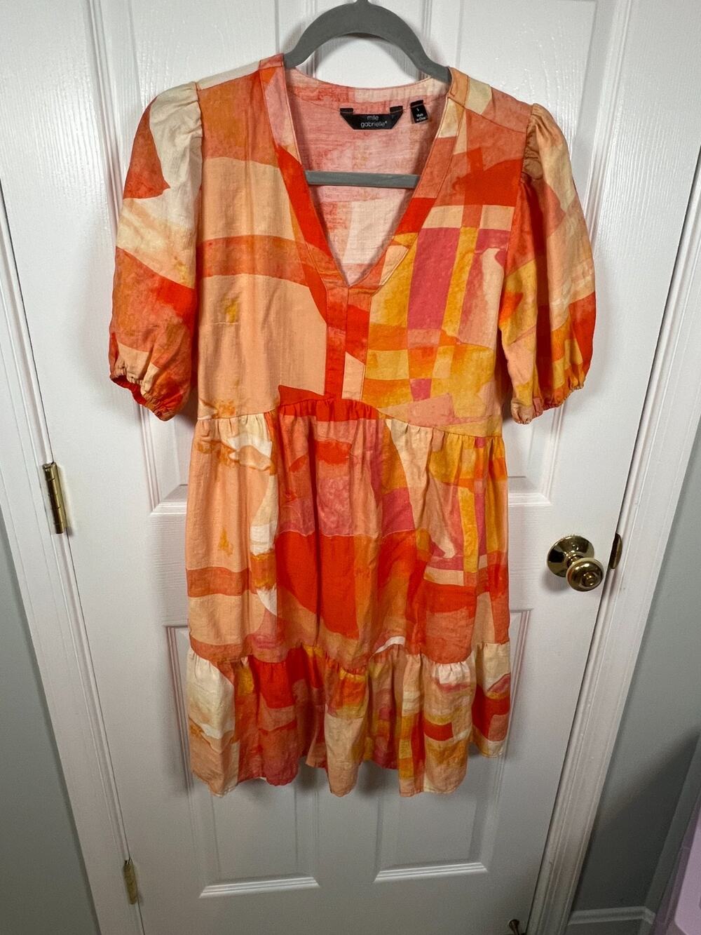 Mlle Gabrielle Orange Abstract Tiered Puff Sleeve Babydoll Mini Dress Sm (IN20)